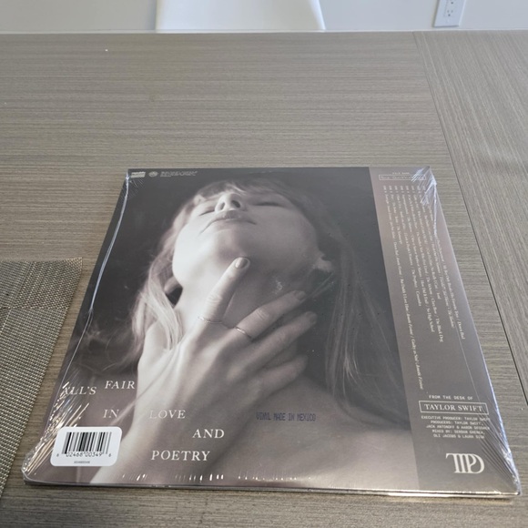 Taylor Swift The Tortured Poets Department TTPD Anthology Target CD Vinyl & Book - Picture 6 of 9